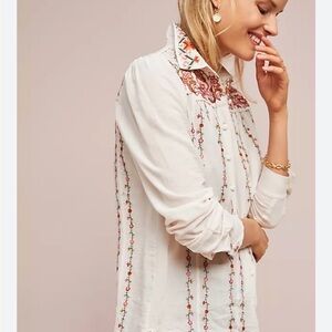 Anthropologie buillon embroidered button down in ivory sz 4